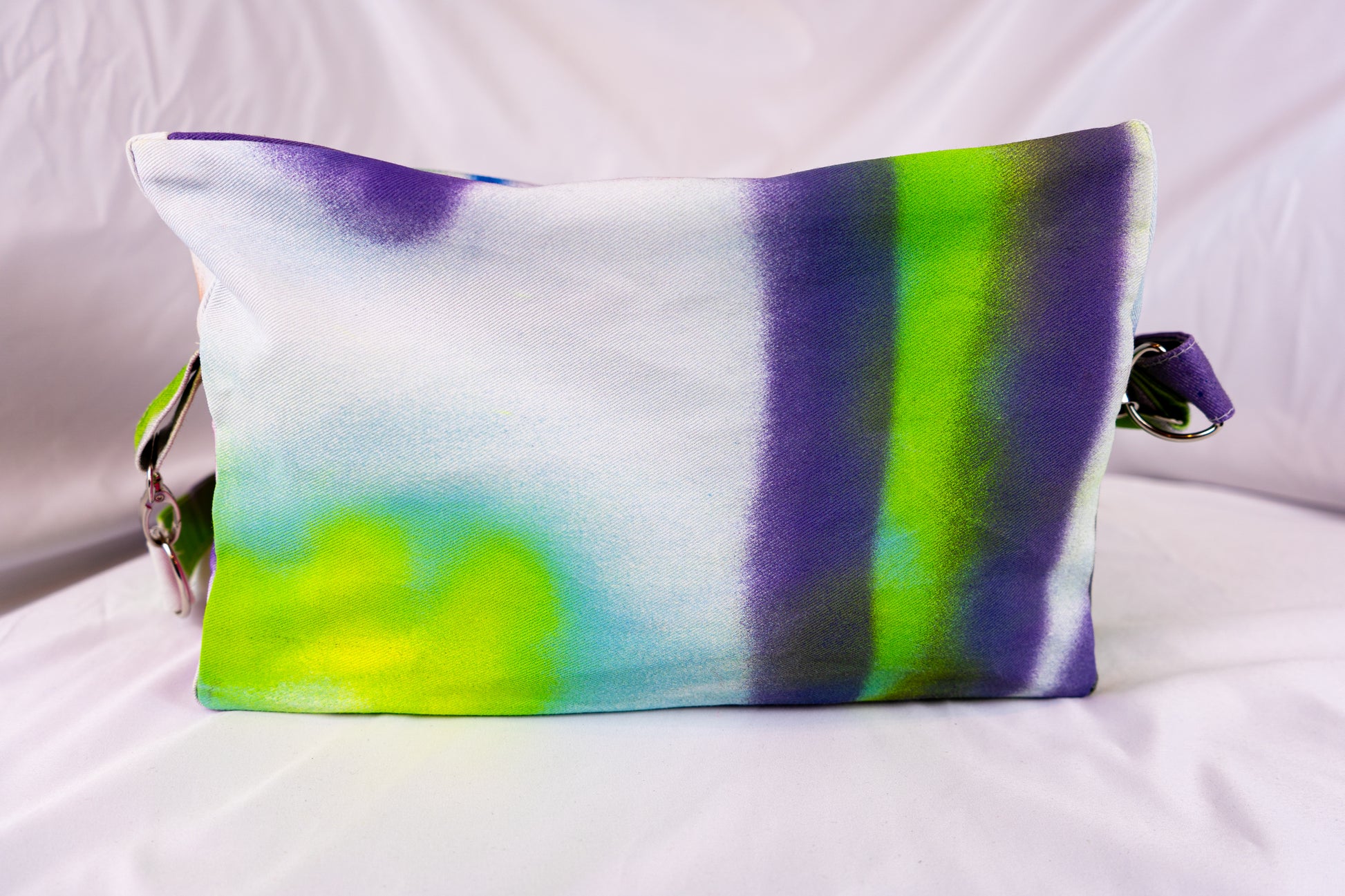 Graffiti Bag #6 - MOSTHATEDTRIBE